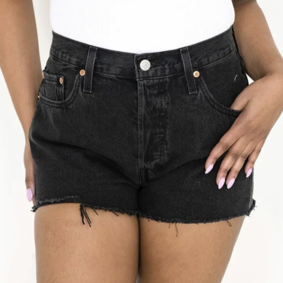 Levi's 501 High Rise Cut Off Denim Shorts W32 Black Button Fly Frayed Hem